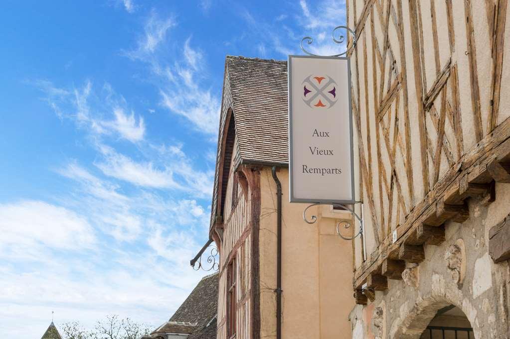 Ogaux Vieux Remparts Hotel Provins Kültér fotó
