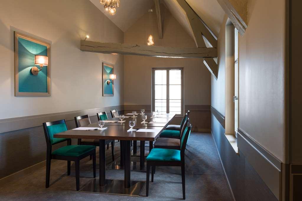 Ogaux Vieux Remparts Hotel Provins Felszereltség fotó